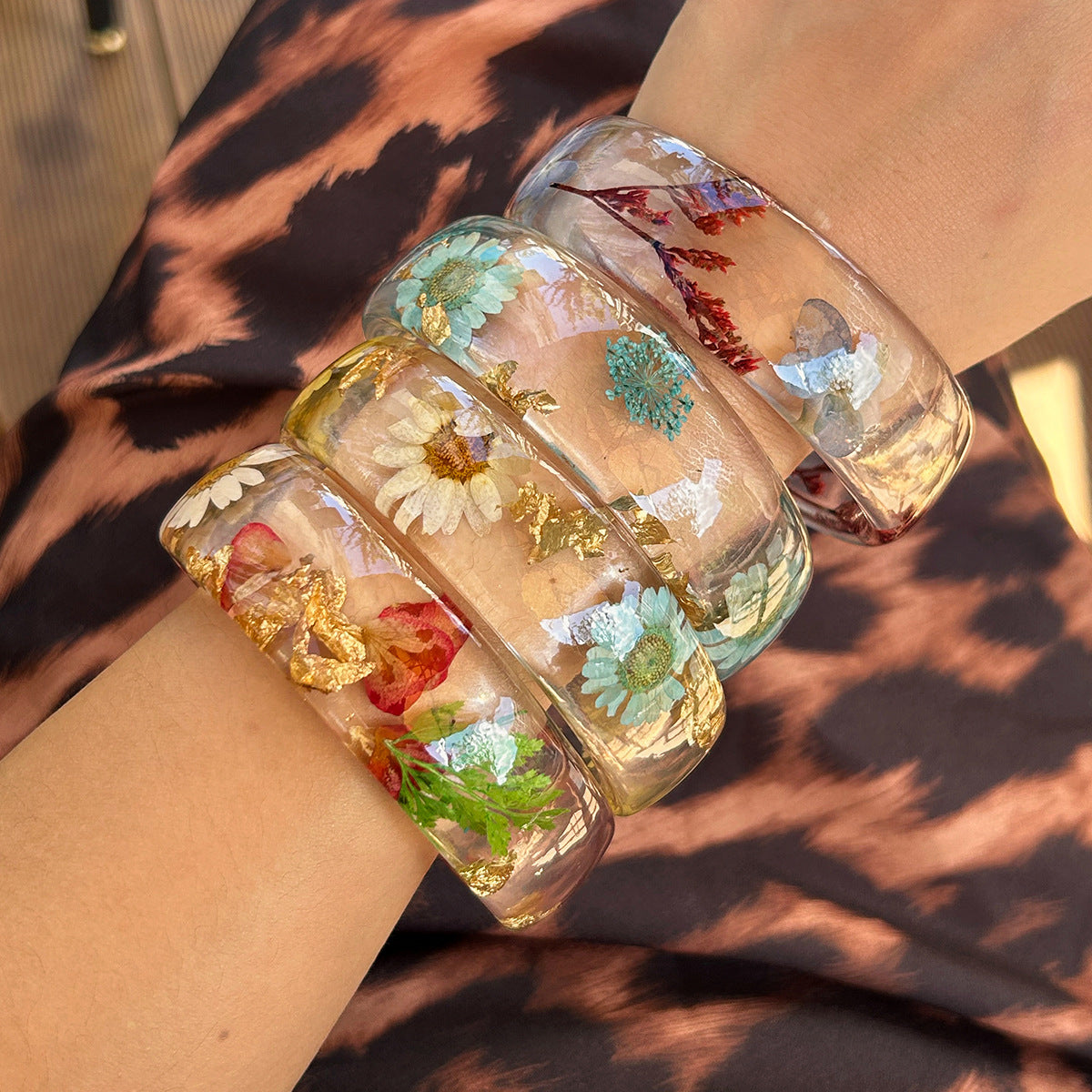 Personalized daisy transparent Bracelet