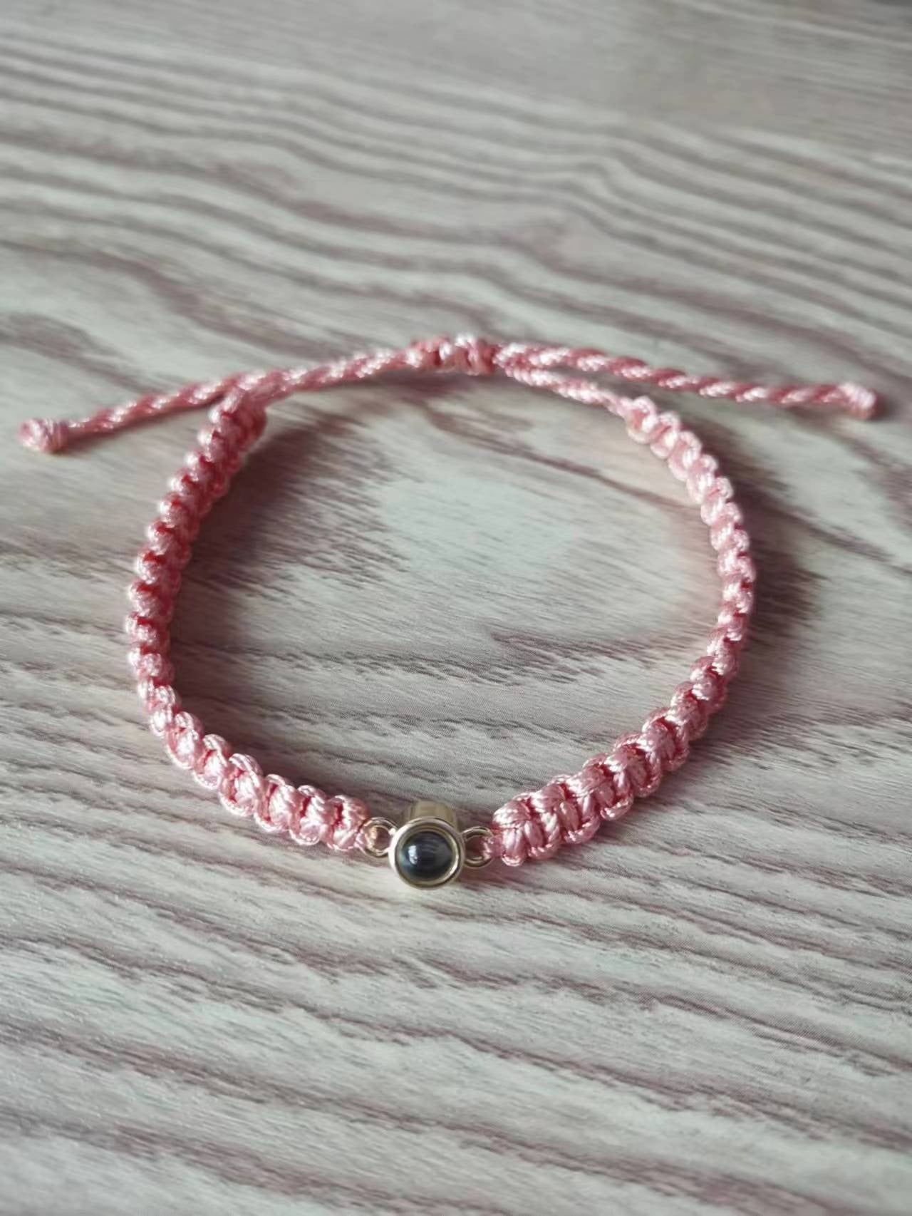 Projection woven bracelet