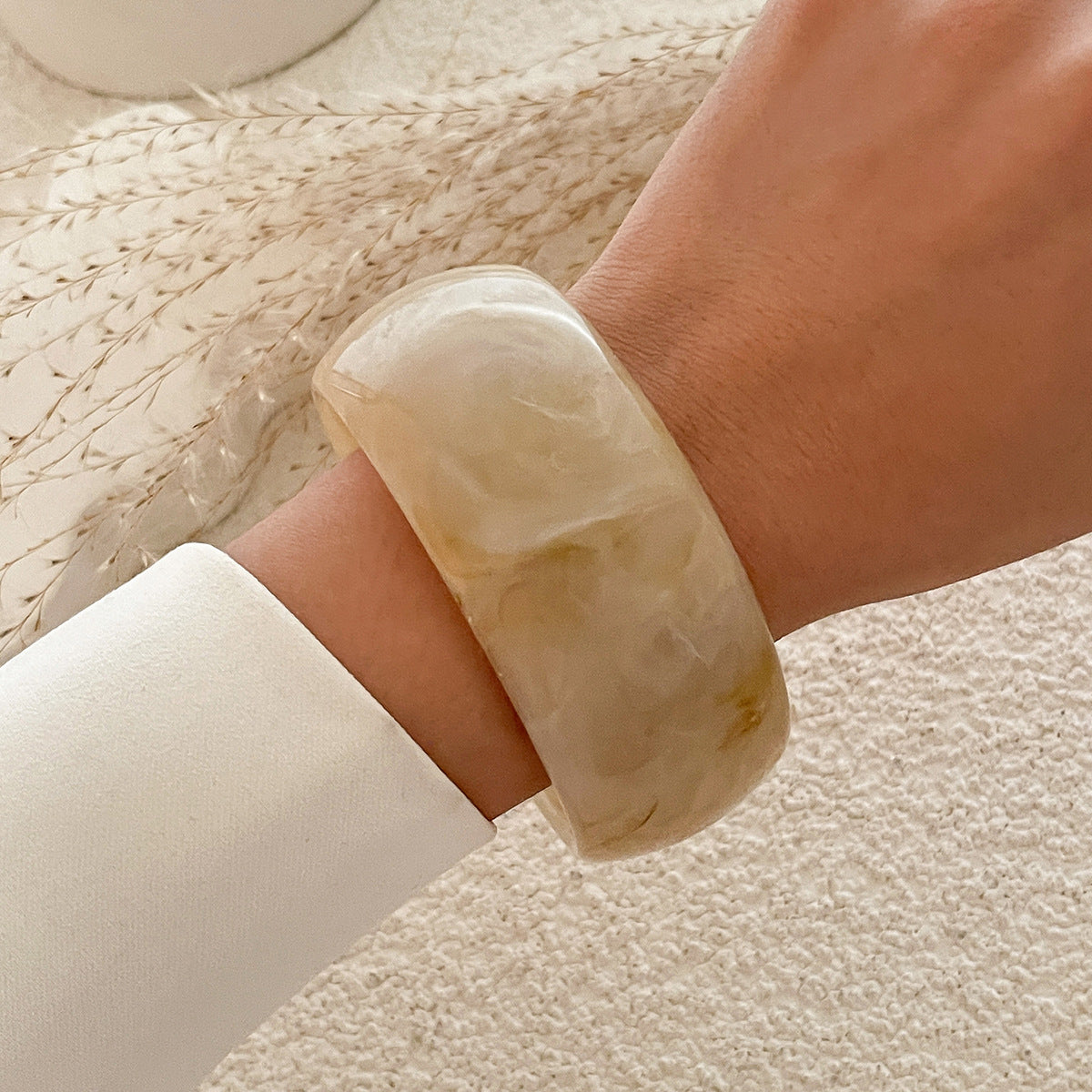 Artistic Retro Round Bracelet