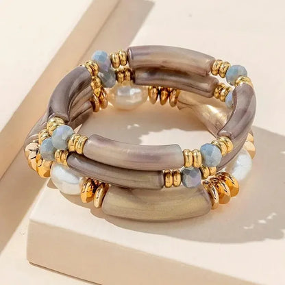 Natural freshwater pearl acrylic bracelet