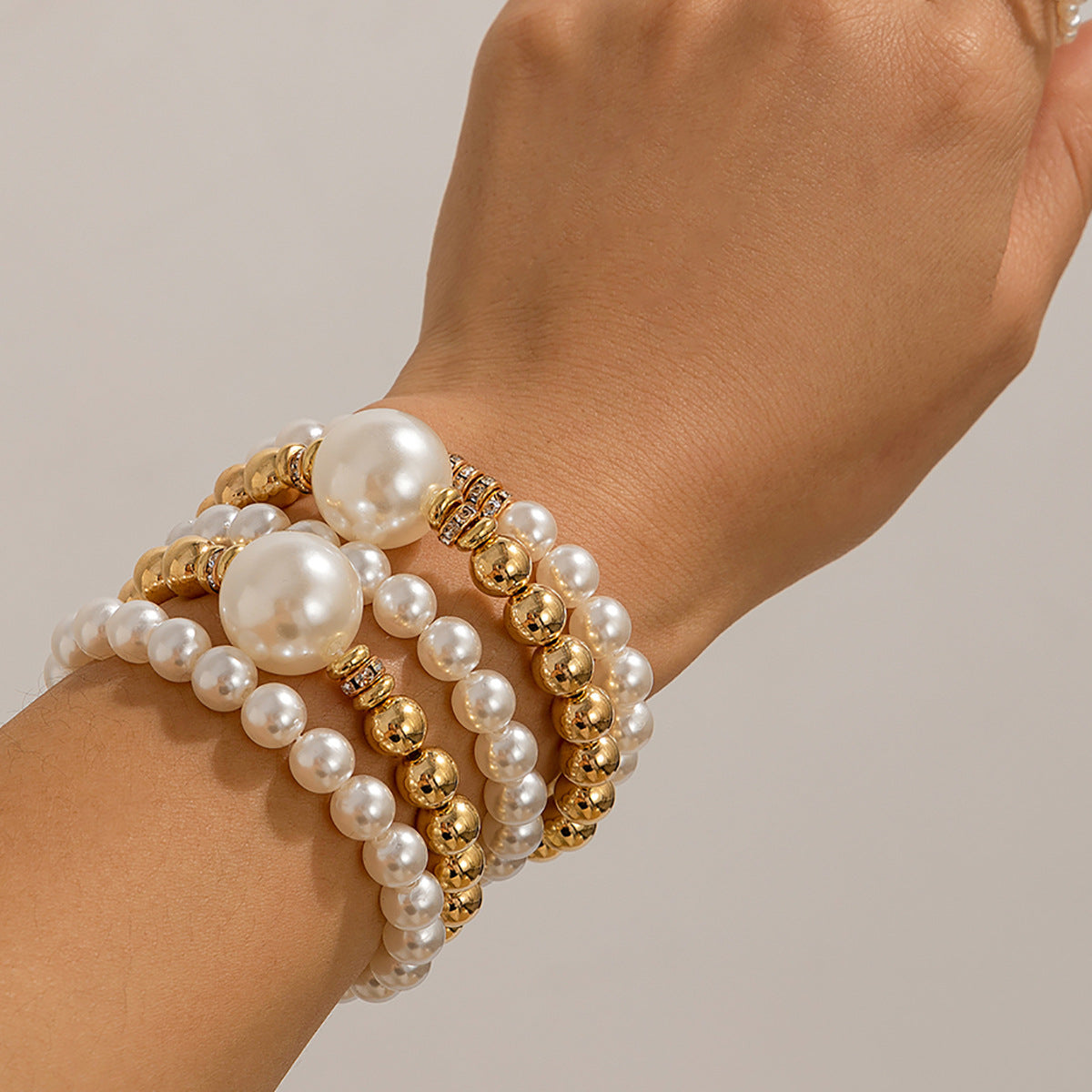 Exaggerated pearl layered bracelet