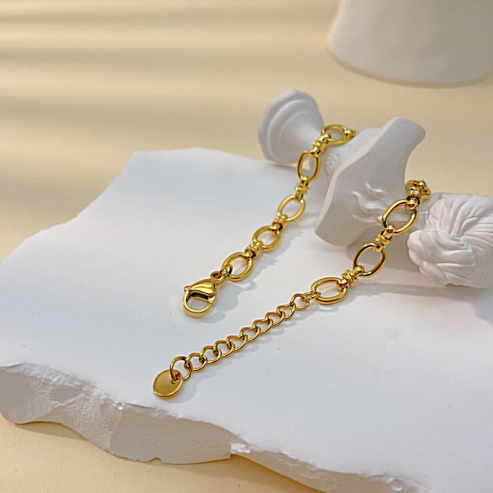Fashionable stainless steel plain bracelet