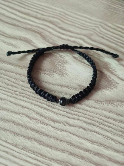 Projection woven bracelet