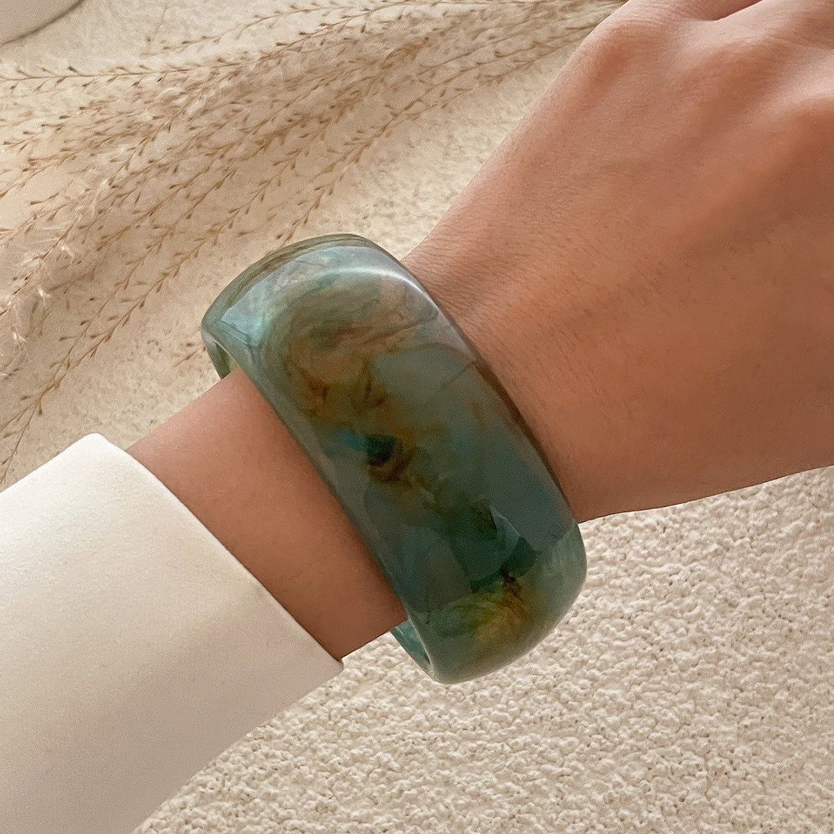Artistic Retro Round Bracelet