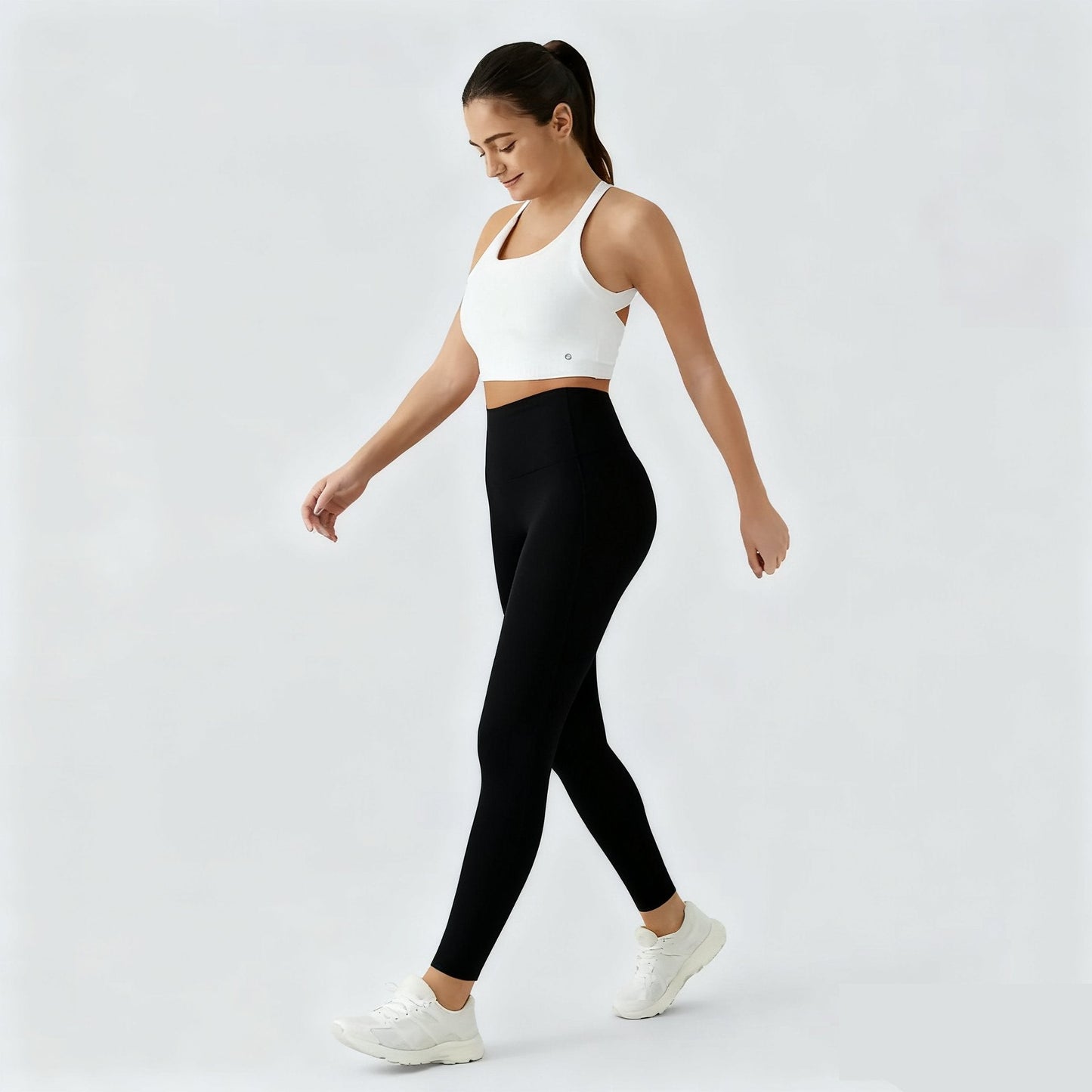 🔥「2025 TOP SELLER」Women's High-Waisted Tummy Control and Hip Lifting Side Pocket Training Super Shaping Leggings 💫